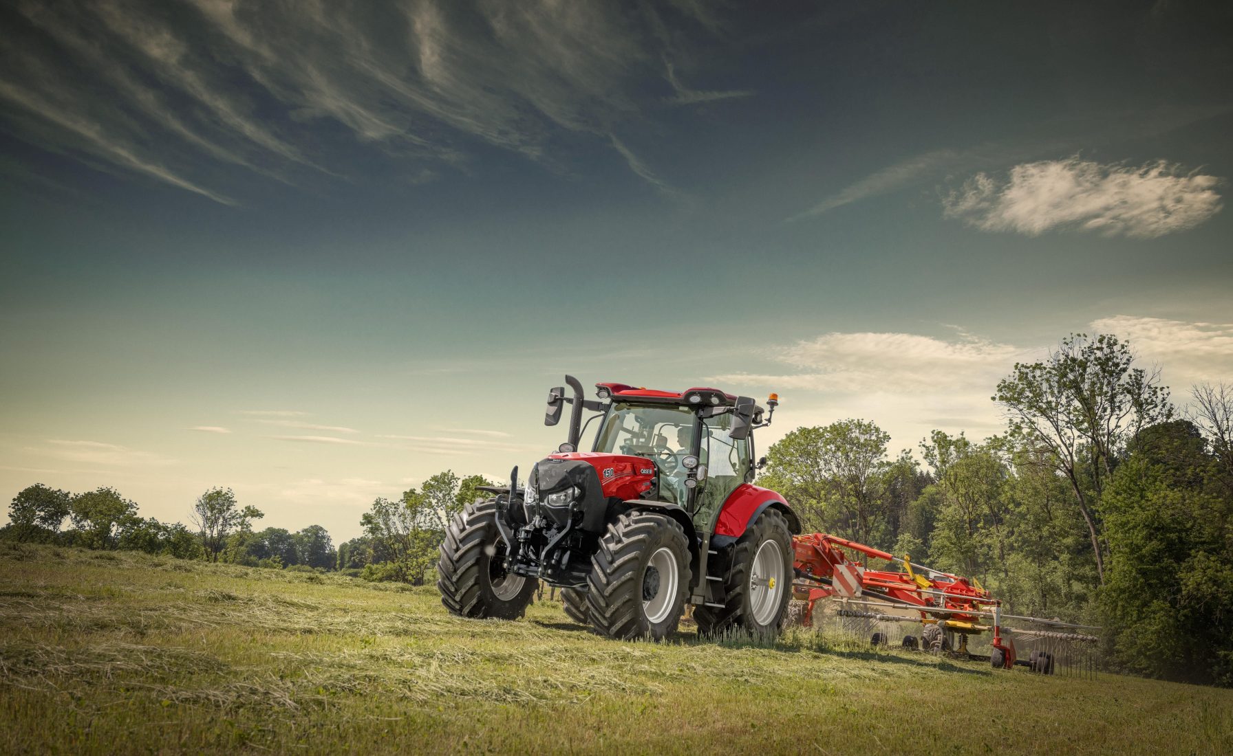 CASE IH MAXXUM 150 ON THE FIELD jpg 627186