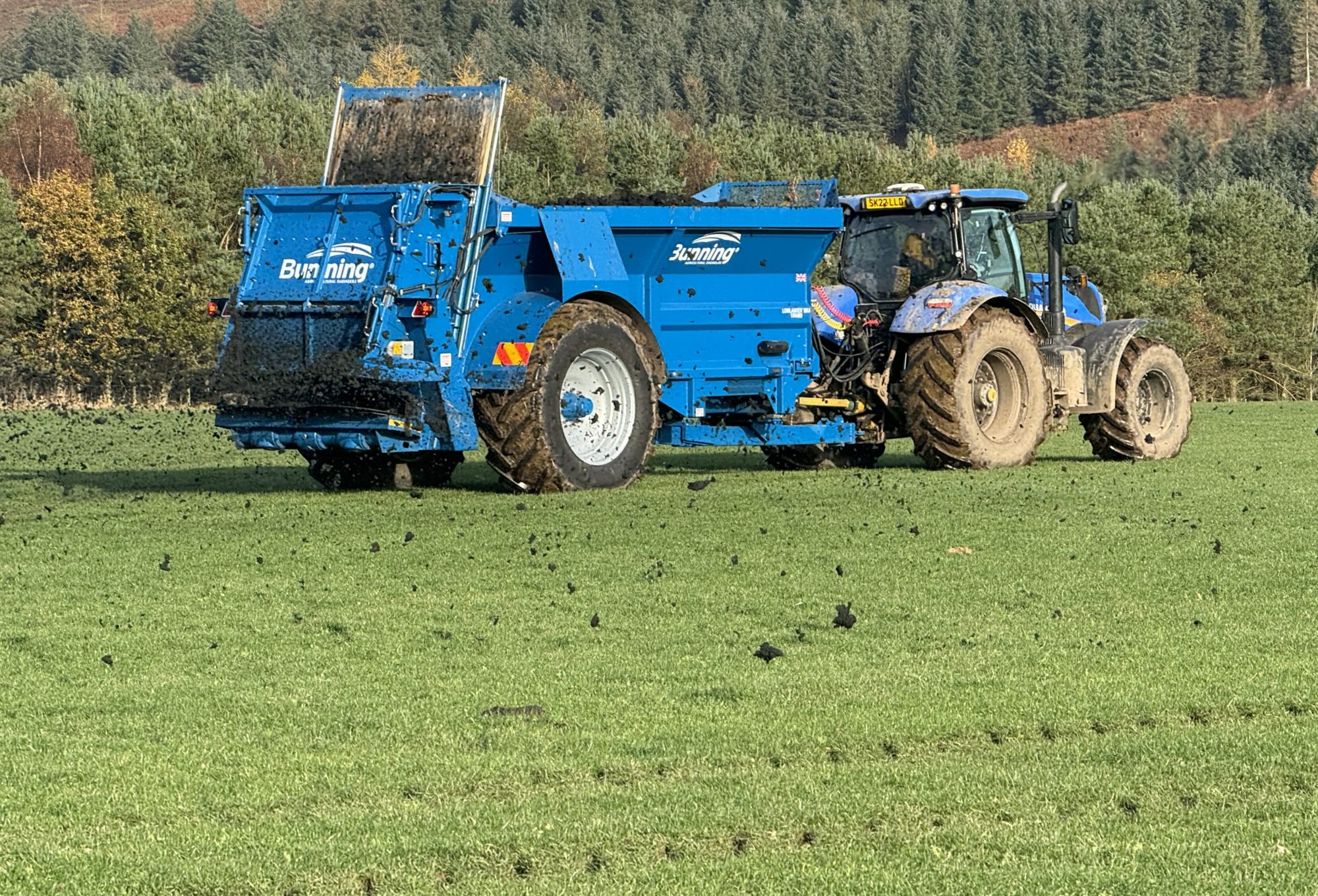 <p>Bunning Muck Spreader demonstrations available.</p>