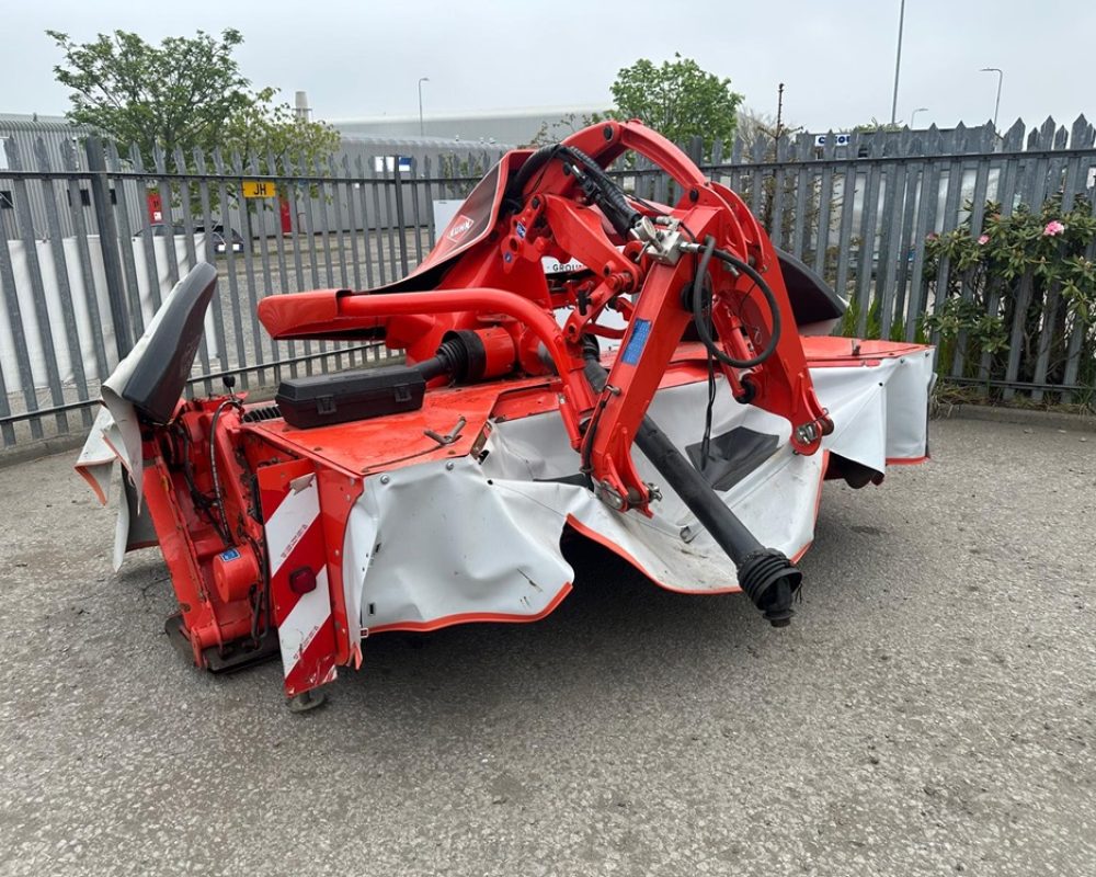 KUHN FC3125 D KUHN FRONT MOWER