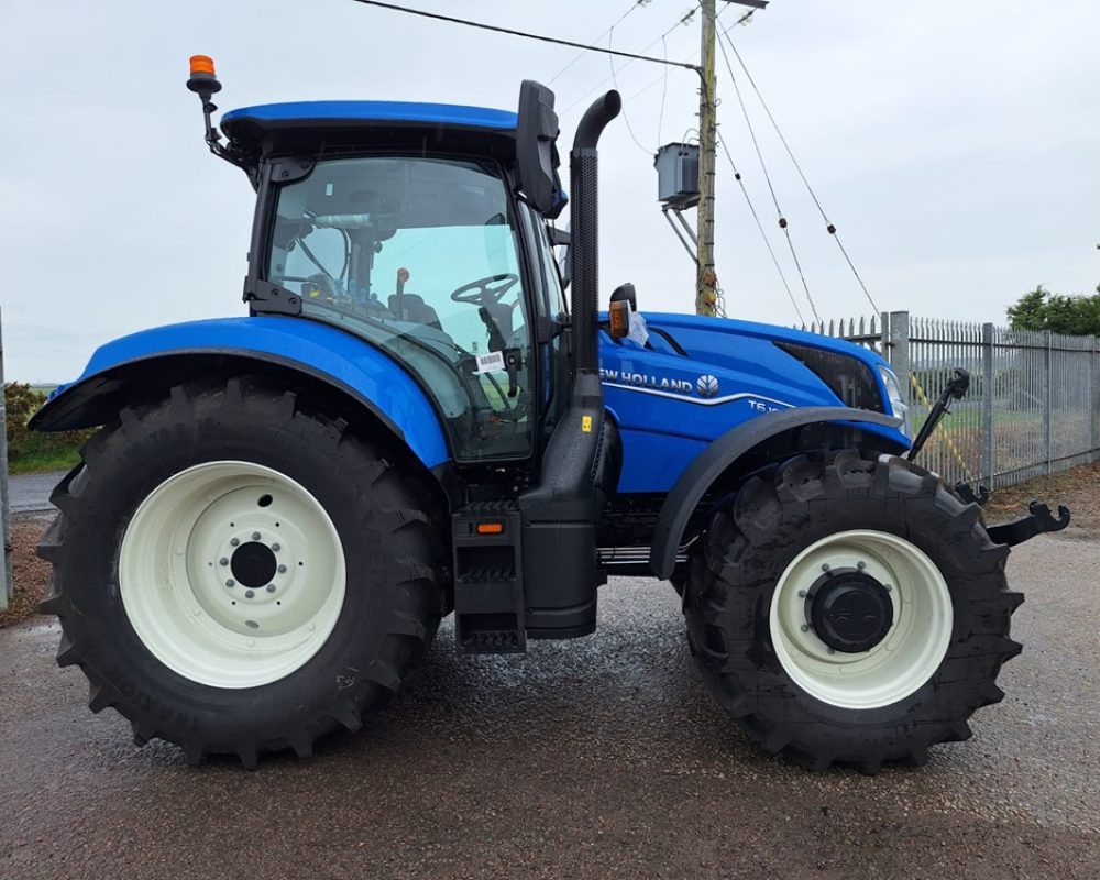 NH TRACTOR T6.180 EC NEW HOLLAND TRACTOR