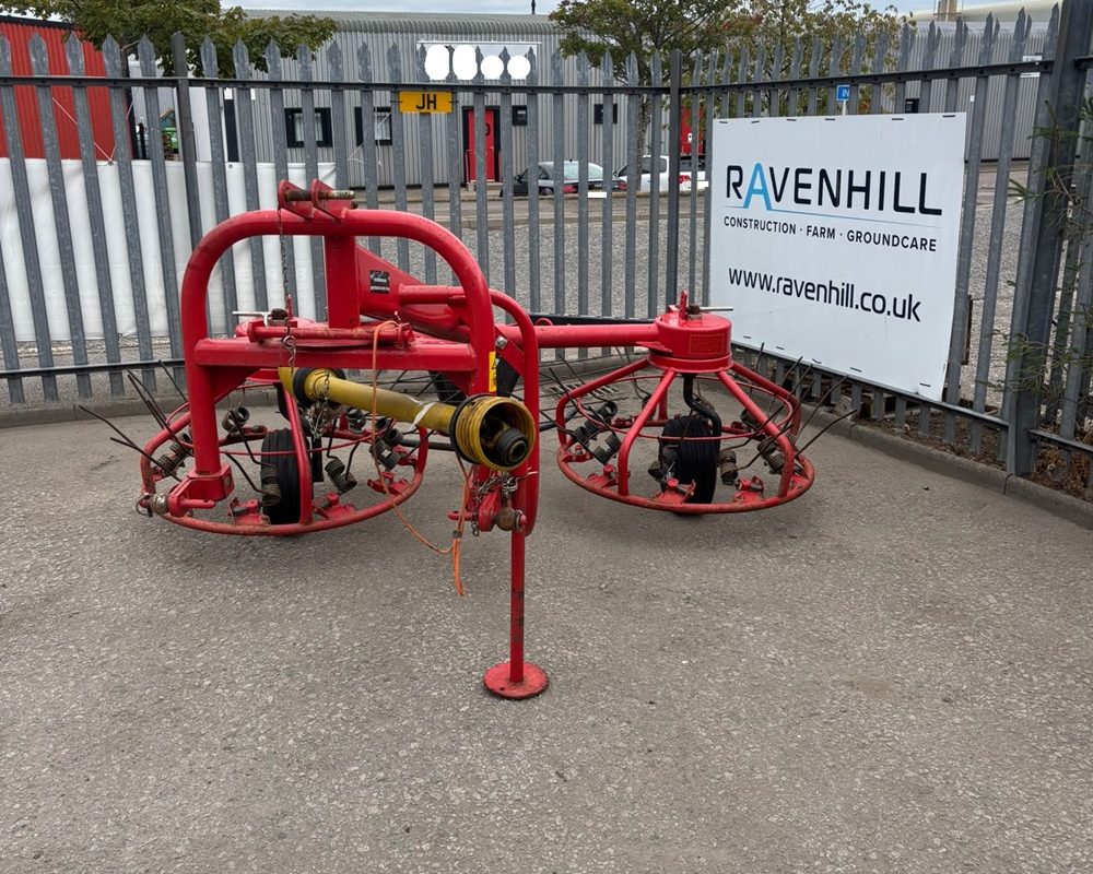 VICON HAYBOB 300 VICON HAY TEDDER