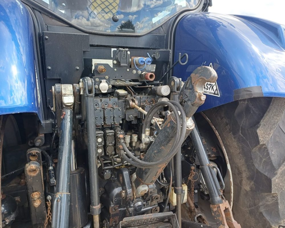 NH TRACTOR T7.270 AC NEW HOLLAND TRACTOR