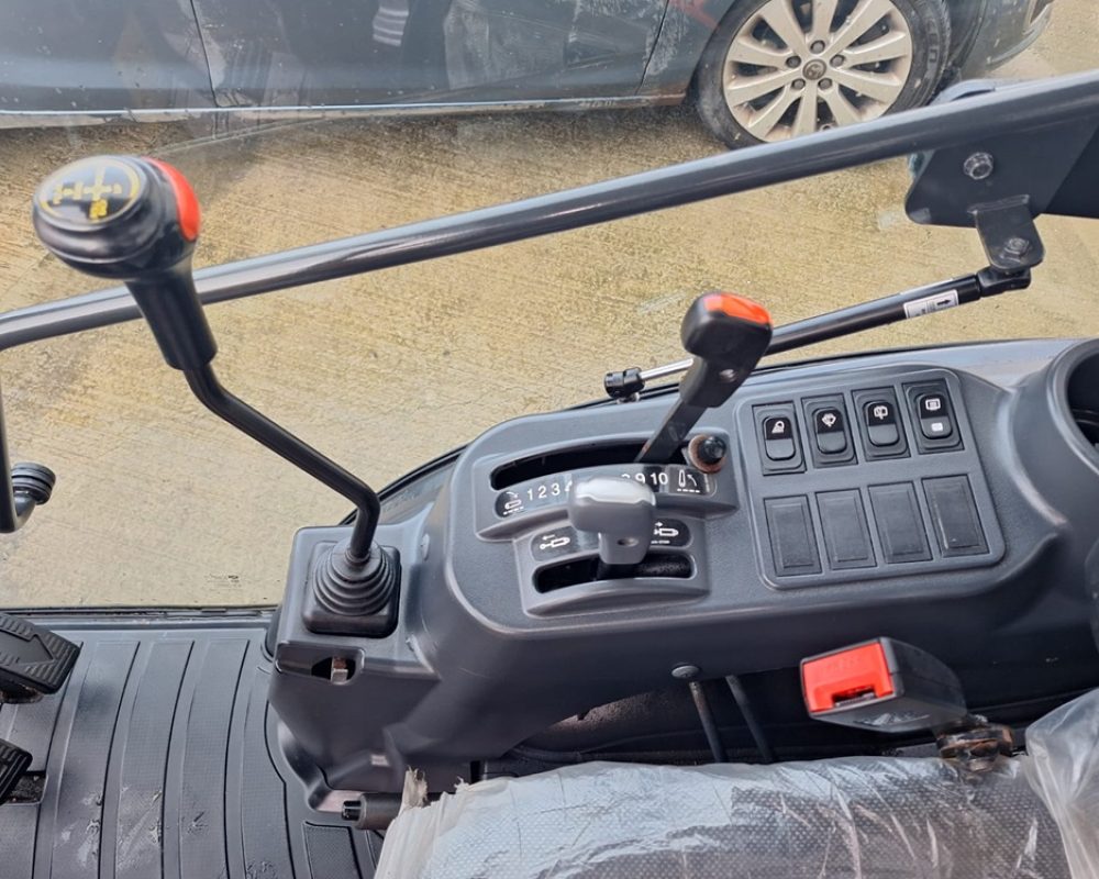 KIOTI CX2510 CH-EU KIOTI TRACTOR