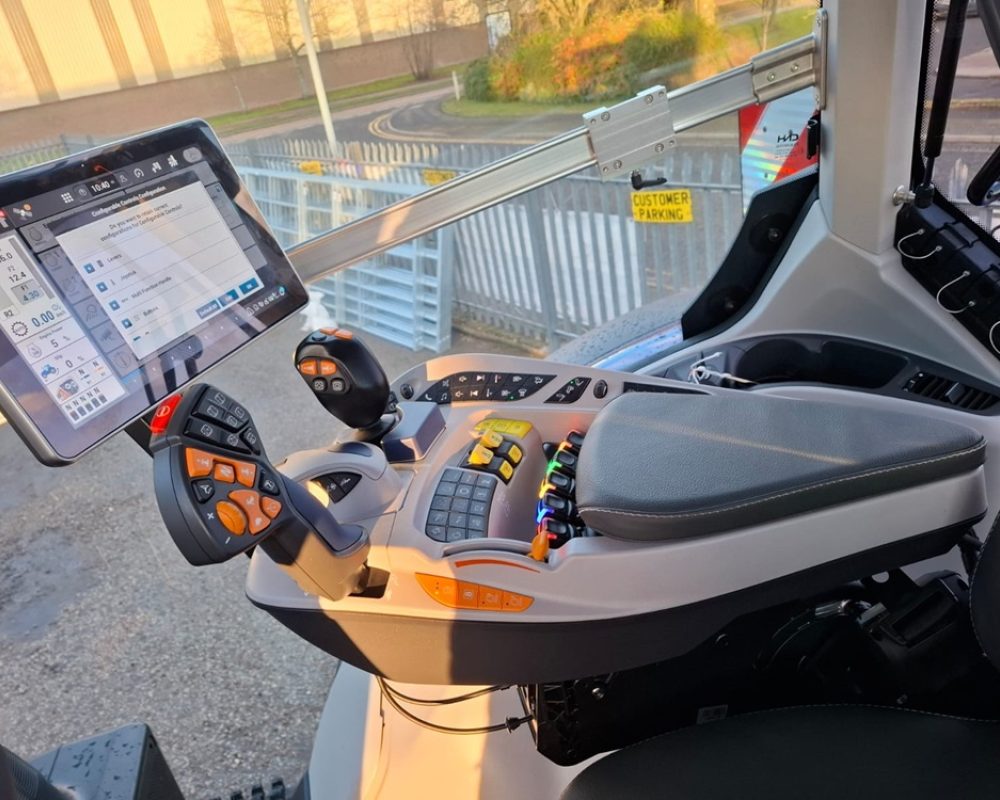 NH TRACTOR T7.270 AC NEW HOLLAND TRACTOR