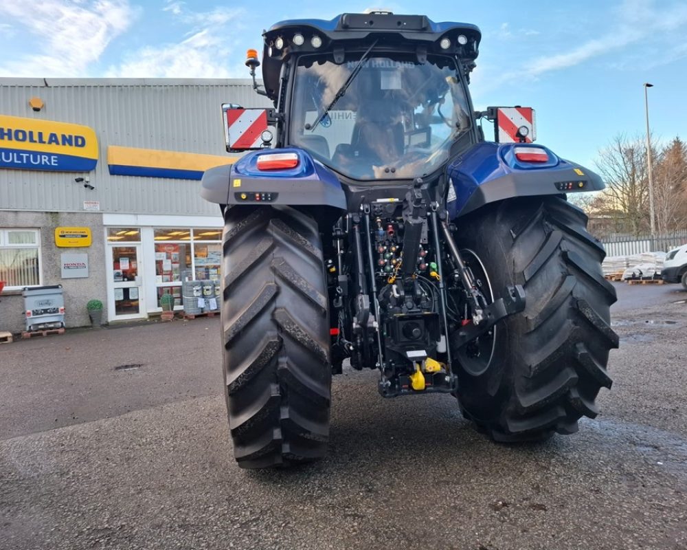 NH TRACTOR T7.270 AC NEW HOLLAND TRACTOR