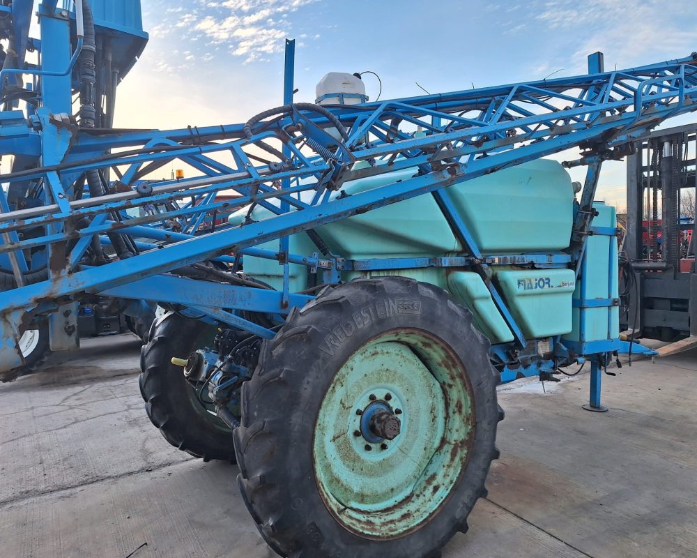 MISCELLANEOUS MAJOR DP9 BERTHOUD 24M SPRAYER