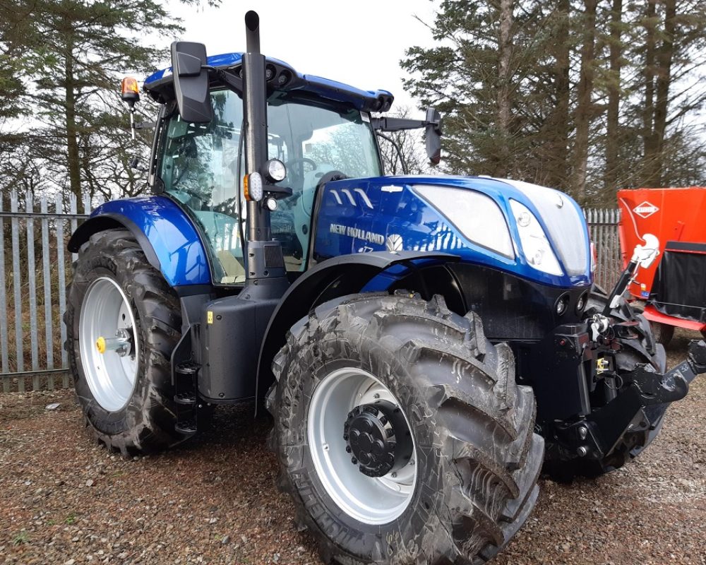 NH TRACTOR T7.270 AC NEW HOLLAND DEMO