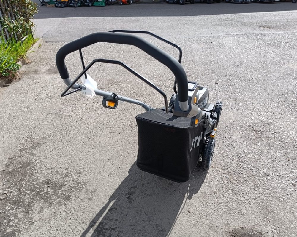 ATCO STIGA 950 SQ AE STIGA TWINCLIP MOWER