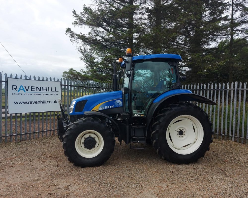 NH TRACTOR T6040 NEW HOLLAND TRACTOR