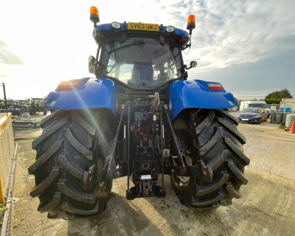 NH TRACTOR T7.235 PC NEW HOLLAND TRACTOR