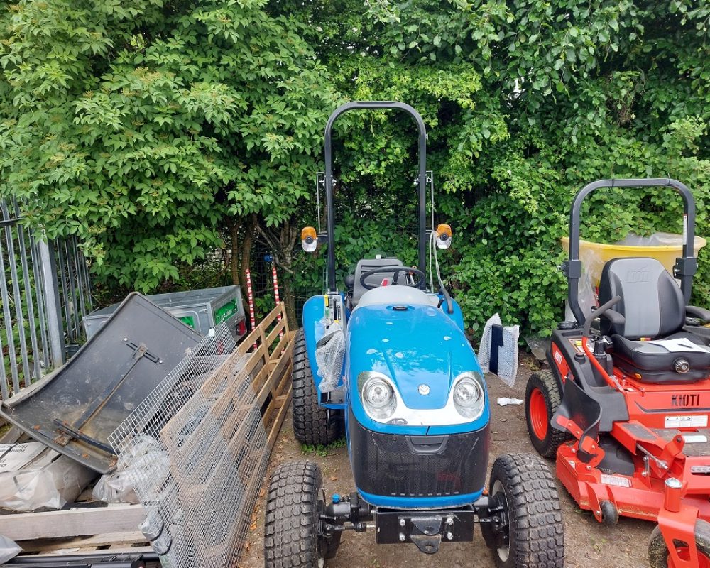 NH TRACTOR BOOMER 25 NEW HOLLAND TRACTOR