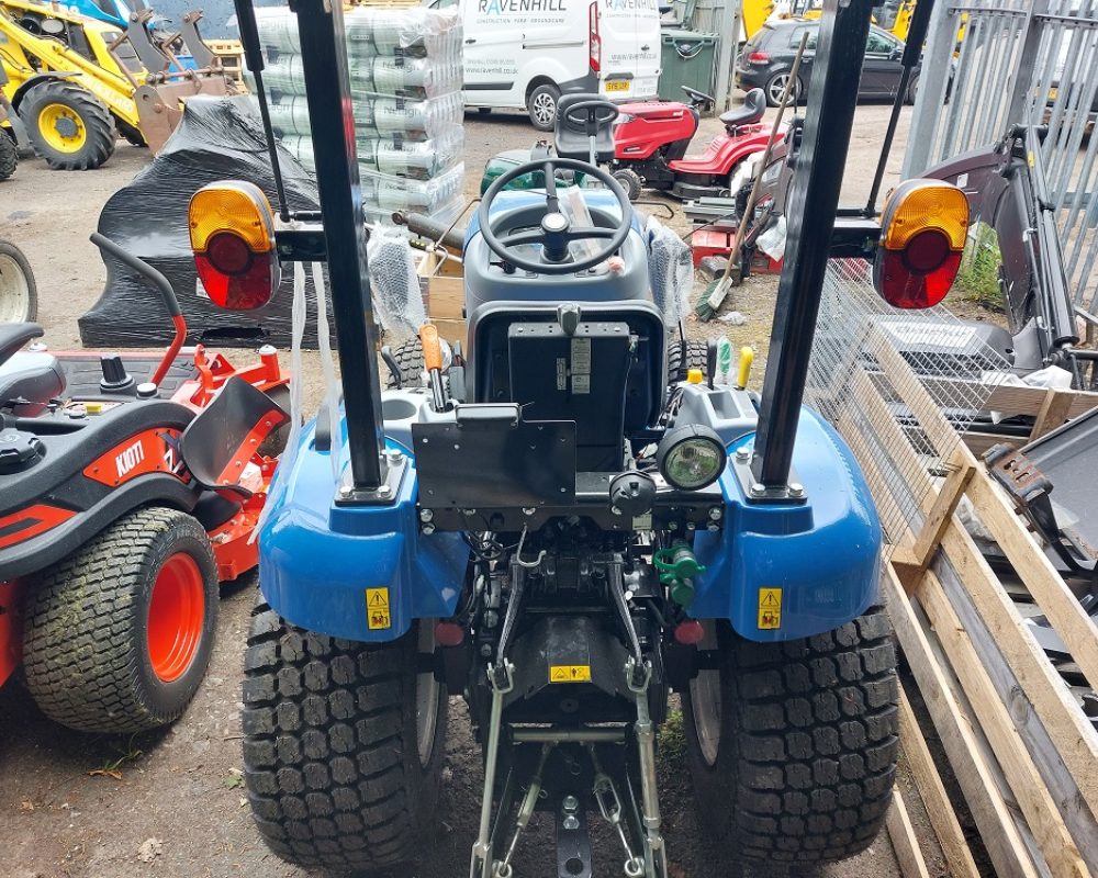 NH TRACTOR BOOMER 25 NEW HOLLAND TRACTOR