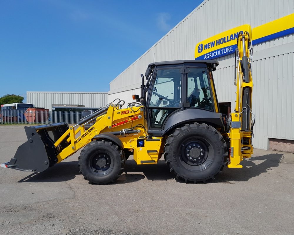 NH CONSTRUCTION B110D TC NEW HOLLAND DIGGER