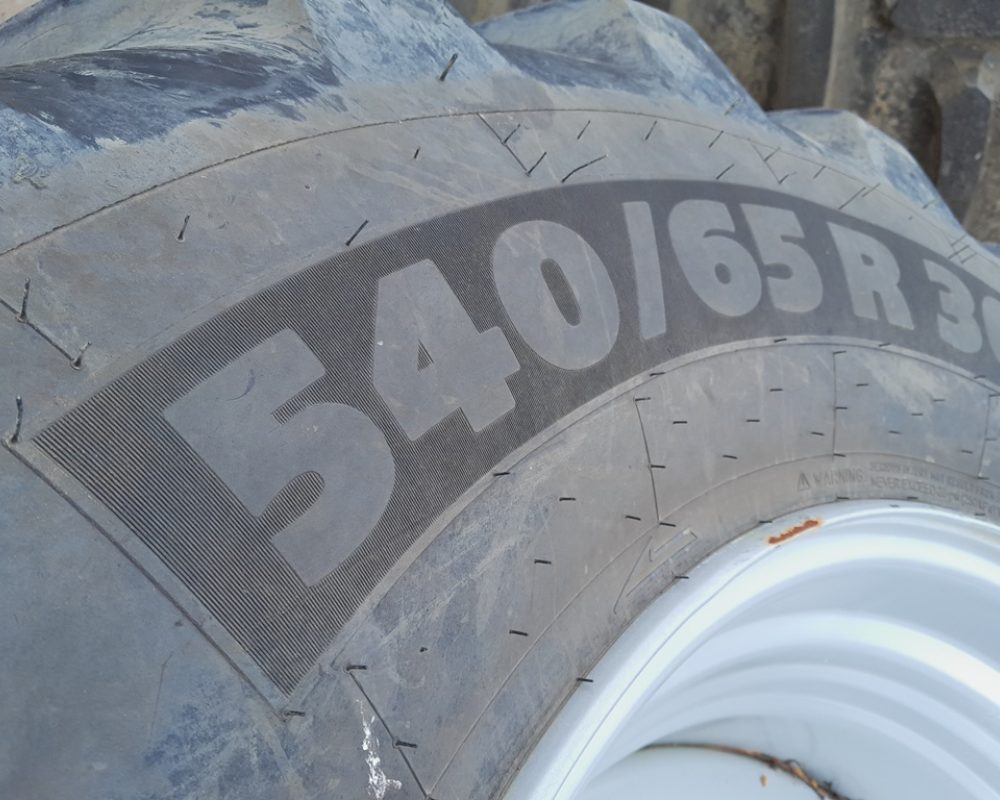 WHEELS 650/65R42 600/65R28