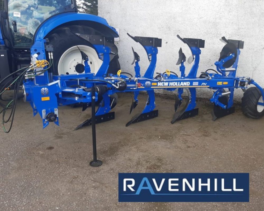 NH IMPLEMENTS PHH4 NEW HOLLAND PLOUGH