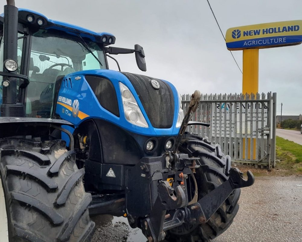 NH TRACTOR T7.245 AC NEW HOLLAND TRACTOR