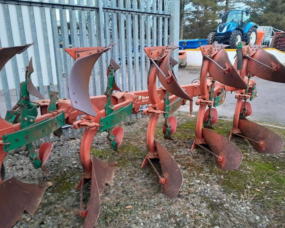 KVERNELAND ED85 KVERNELAND PLOUGH