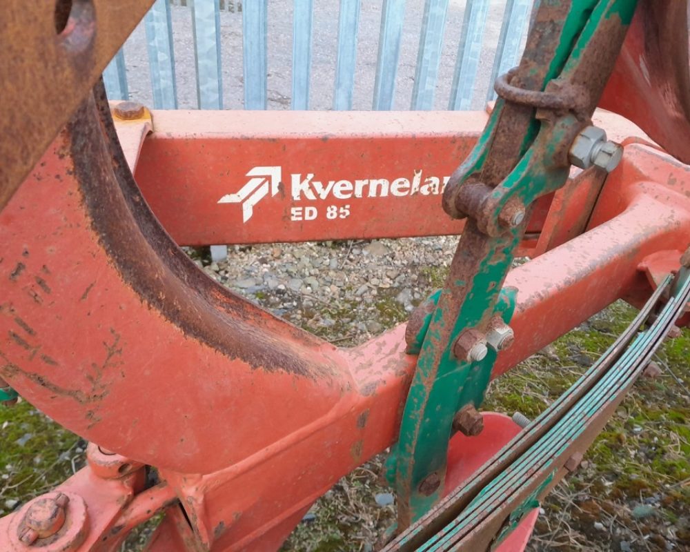 KVERNELAND ED85 KVERNELAND PLOUGH