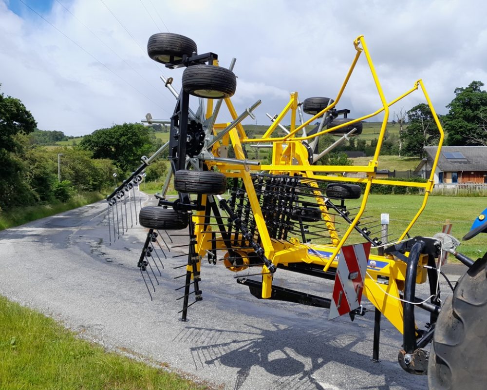 NH IMPLEMENTS PROROTORC660M NEW HOLLAND RAKE