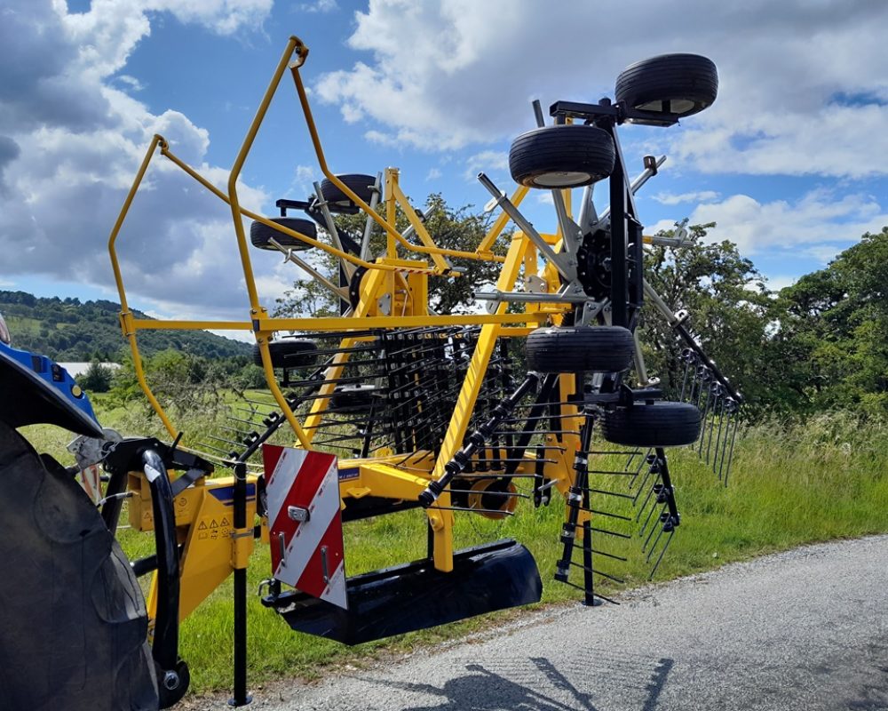 NH IMPLEMENTS C660M NEW HOLLAND PROROTOR