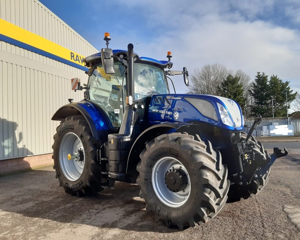 NH TRACTOR T7.245 AC NEW HOLLAND TRACTOR