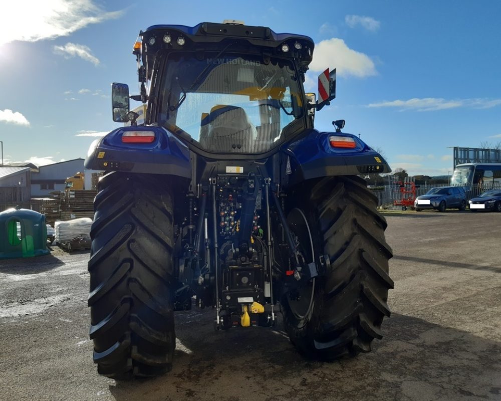 NH TRACTOR T7.245 AC NEW HOLLAND TRACTOR