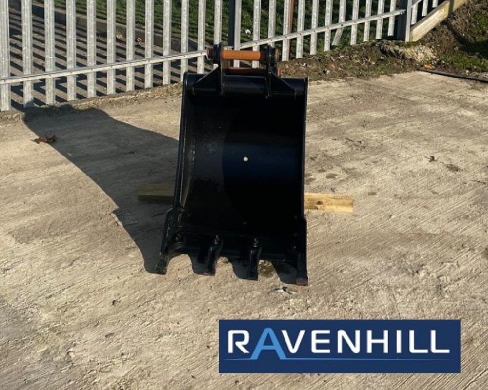 MISCELLANEOUS 24" BUCKET HARFORD