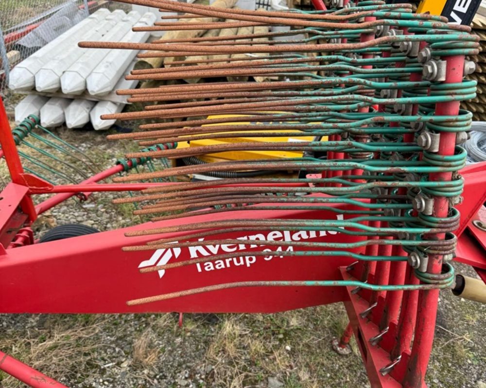 KVERNELAND 9443 KVERNELAND RAKE