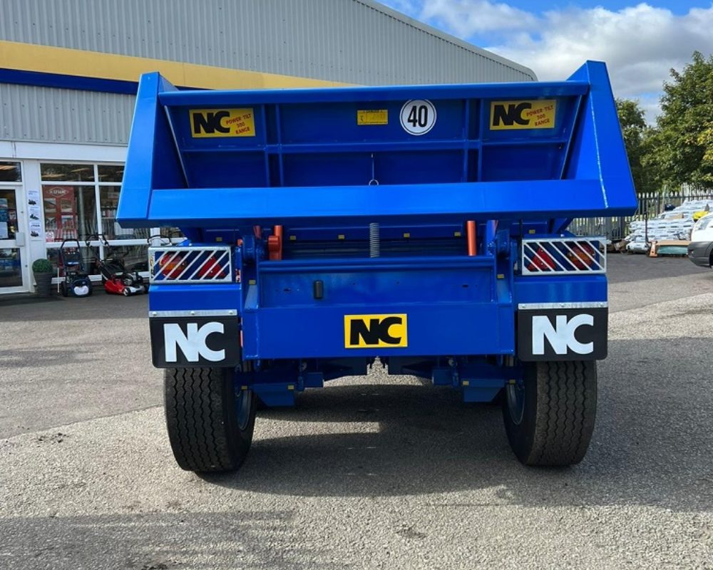 N C ENGINEERING 316 NC DUMP TRAILER