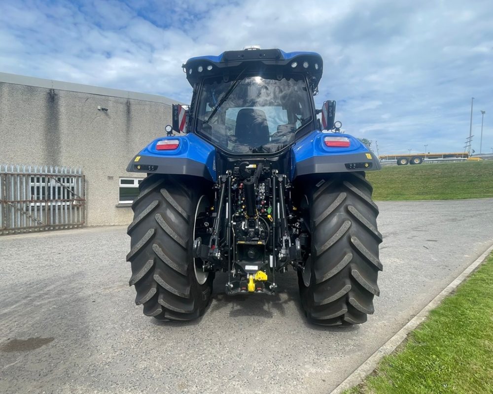 NH TRACTOR T7.245 AC NEW HOLLAND TRACTOR