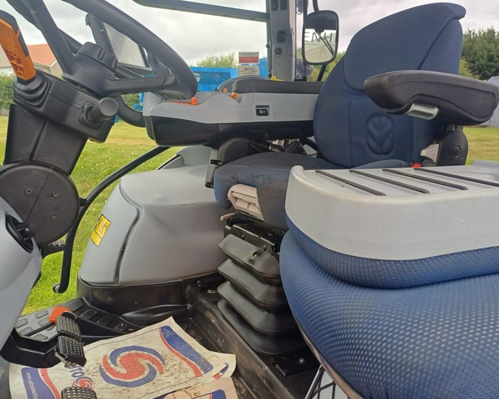 NH TRACTOR T6.175 DCT NEW HOLLAND TRACTOR