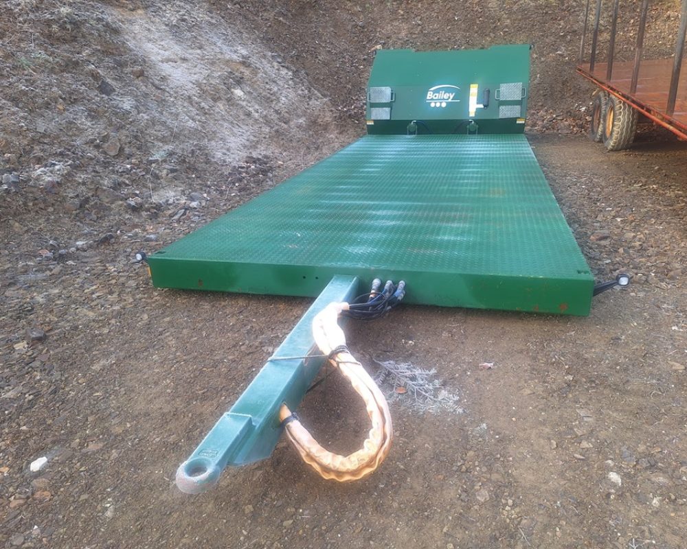 MISCELLANEOUS BAILEY LOW LOADER