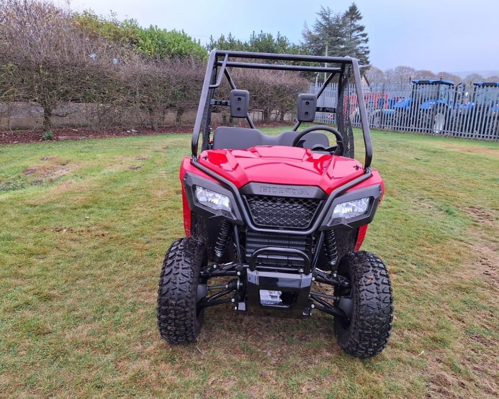 HONDA (UK) PIONEER 520 HONDA SXS520M2 DEMO