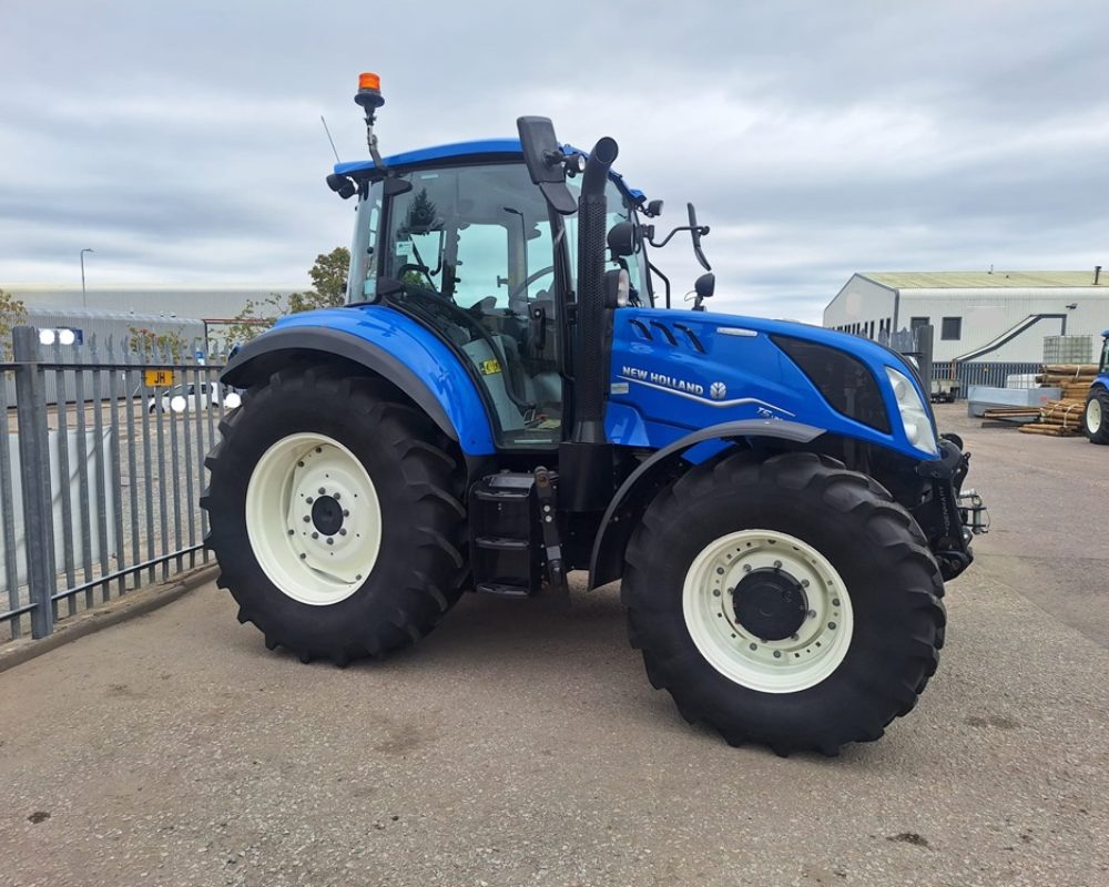 NH TRACTOR T5.120 EC NEW HOLLAND TRACTOR