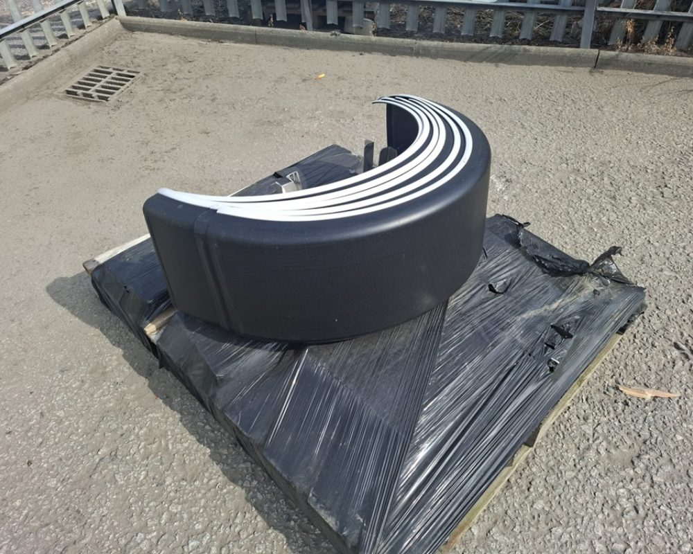 KUHN MUDGUARDS TO SUIT KUHN 3570