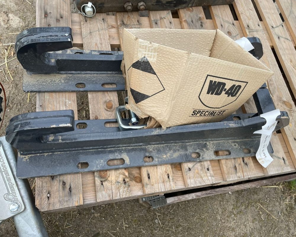 MISCELLANEOUS JCB Q-FIT PRODIG BRACKETS