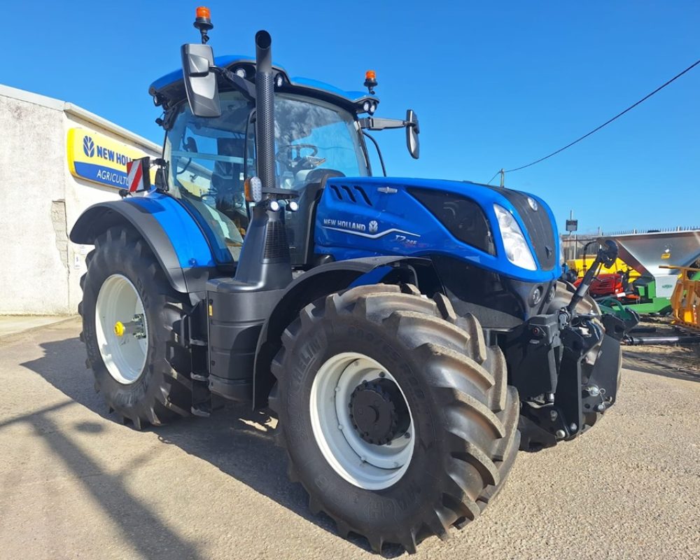 NH TRACTOR T7.245 AC NEW HOLLAND TRACTOR
