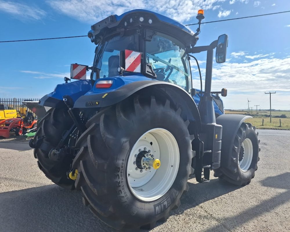 NH TRACTOR T7.245 AC NEW HOLLAND TRACTOR