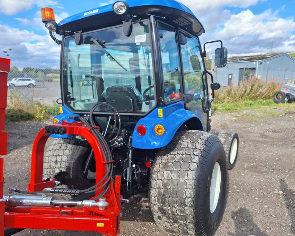 NH TRACTOR BOOMER 40 NEW HOLLAND TRACTOR
