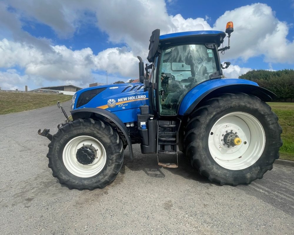 NH TRACTOR T7.270 AC NEW HOLLAND TRACTOR
