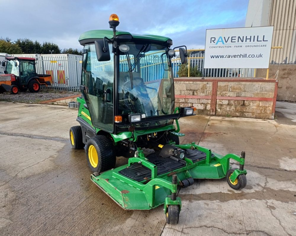 JOHN DEERE 1575 JOHN DEERE MOWER