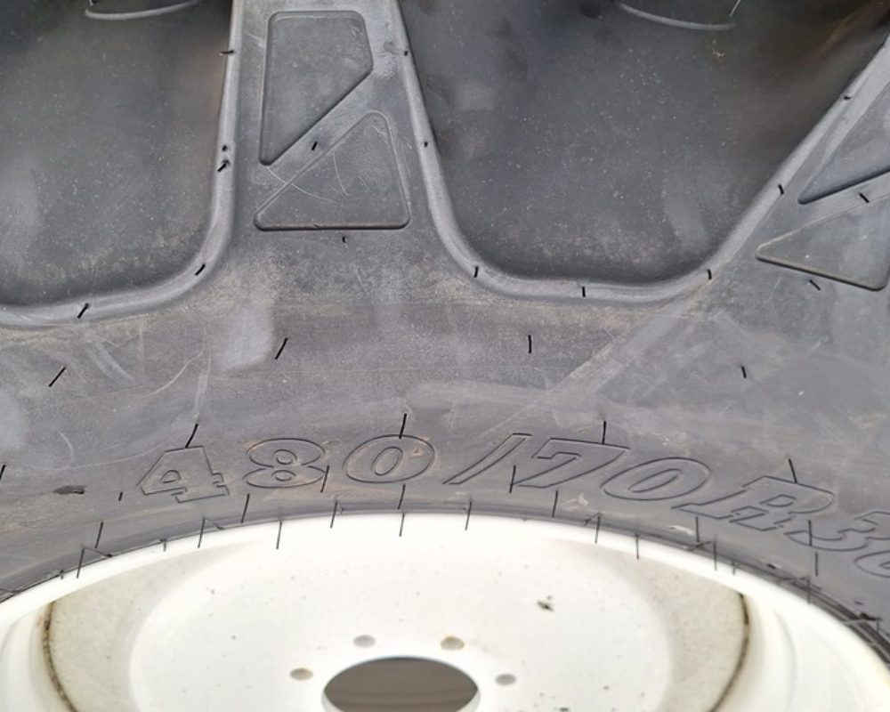 WHEELS 480/70R30 WHEELS & TYRES