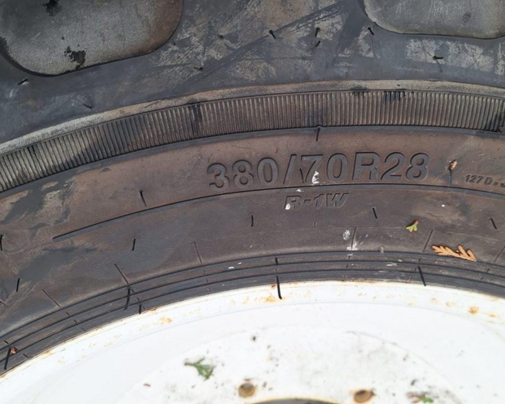WHEELS 380/70R28 FRONT WHEELS & TYRES