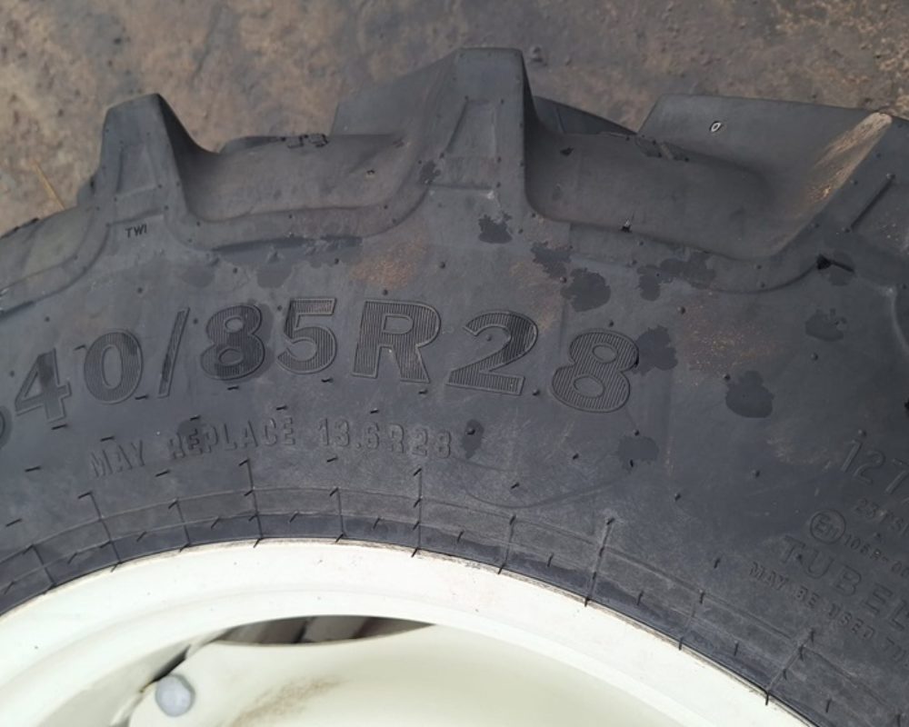 WHEELS 340/85R28 WHEELS & TYRES