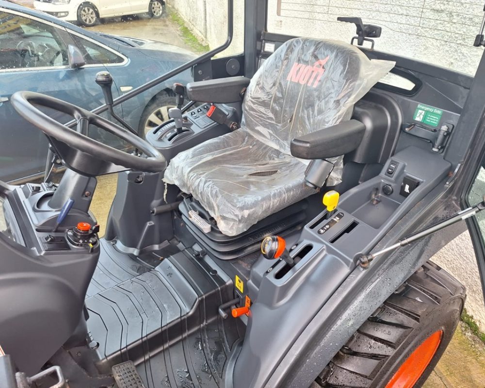 KIOTI CX2510 CH KIOTI TRACTOR