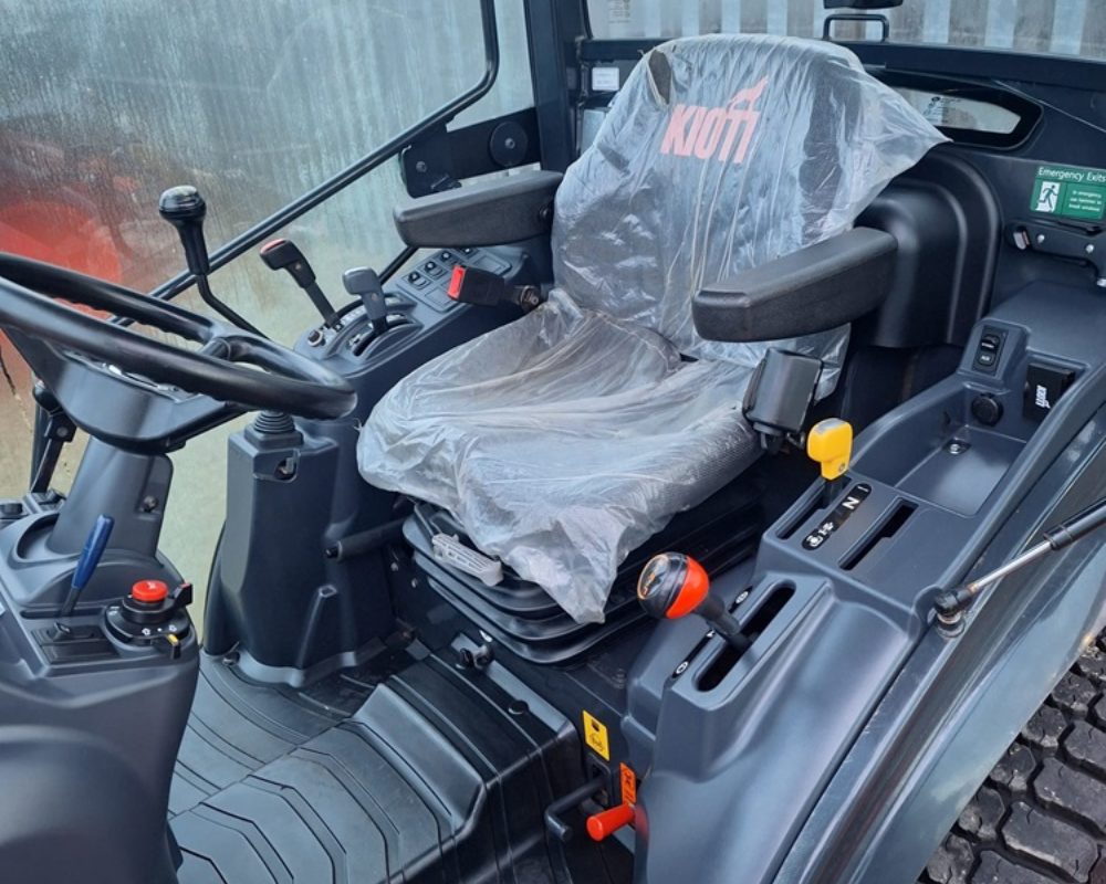 KIOTI CX2510 CH-EU KIOTI TRACTOR